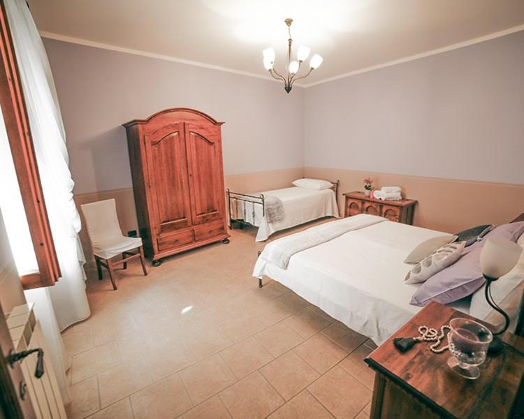 Palazzo Le Muse Apartments Беванья Экстерьер фото